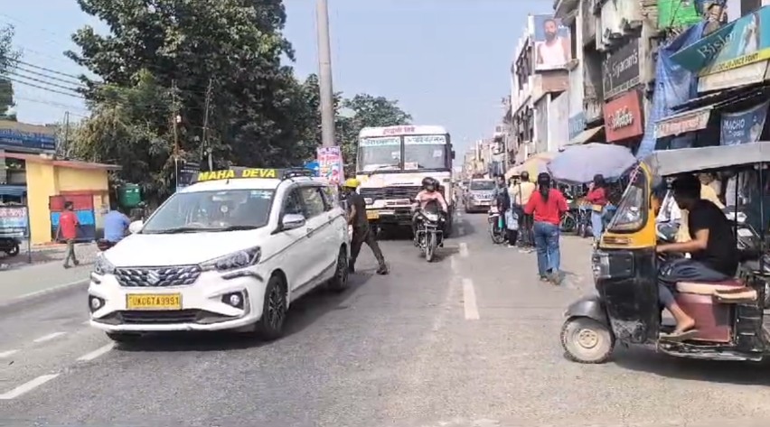 36 साल बाद भी नही बन सका बस अड्डा “शहर में है नेताओं का भरमार” नगर निकाय चुनाव में बनेगा चुनावी मुद्दा