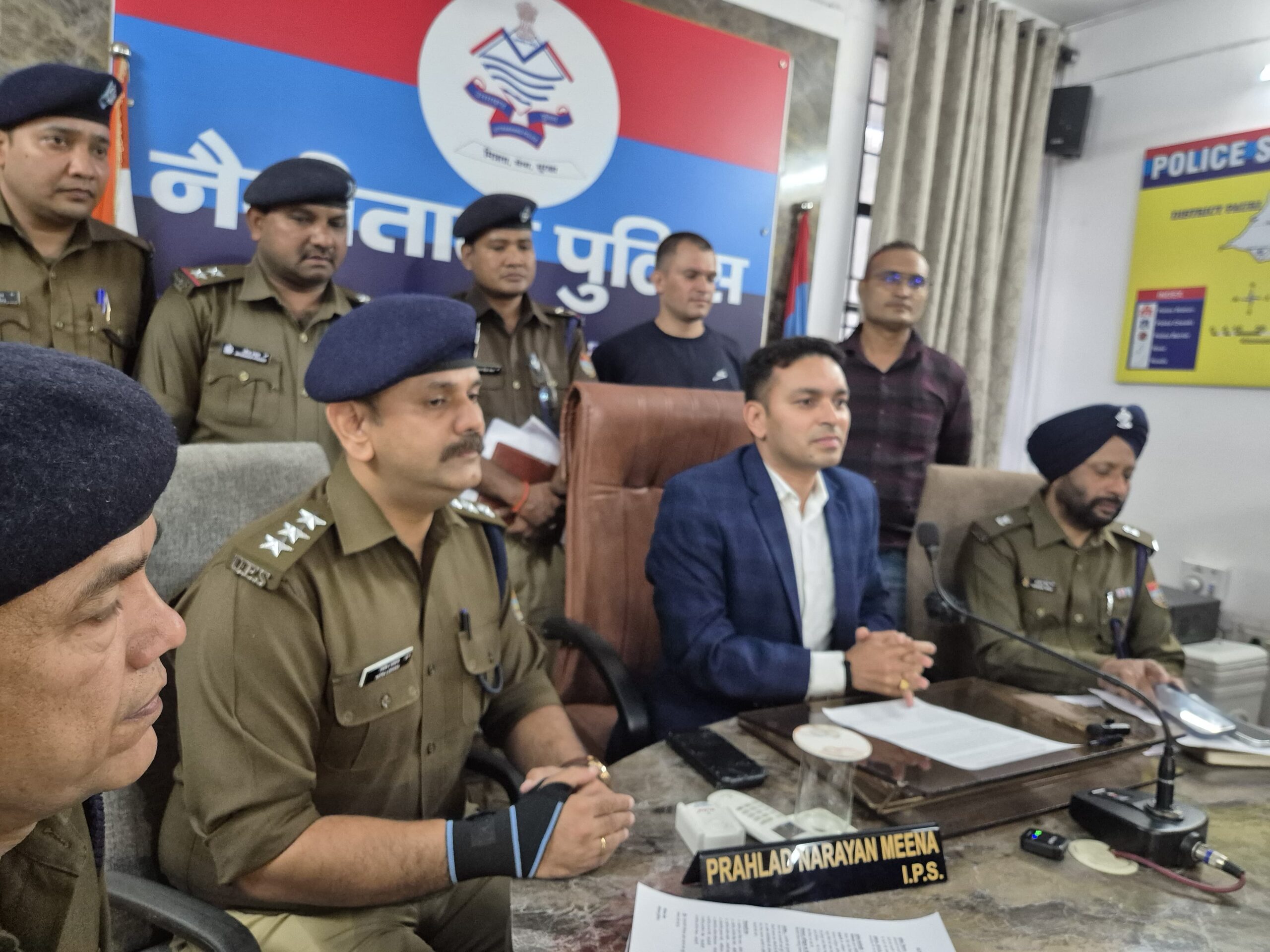 यूट्यूबर सौरभ जोशी को धमकी देकर फिरौती मांगने वाले को नैनीताल पुलिस ने 12 घंटे में किया गिरफतार जेल की कोठरी में भेजा