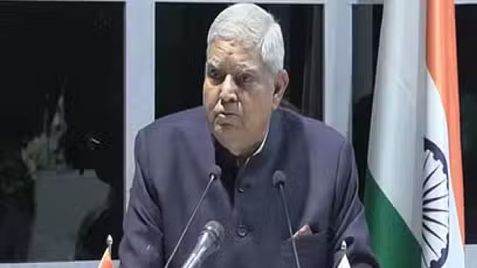नैनीताल में बिगड़ा था उप राष्ट्रपति का स्वास्थ्य, एक महीने के भीतर इस्तीफा