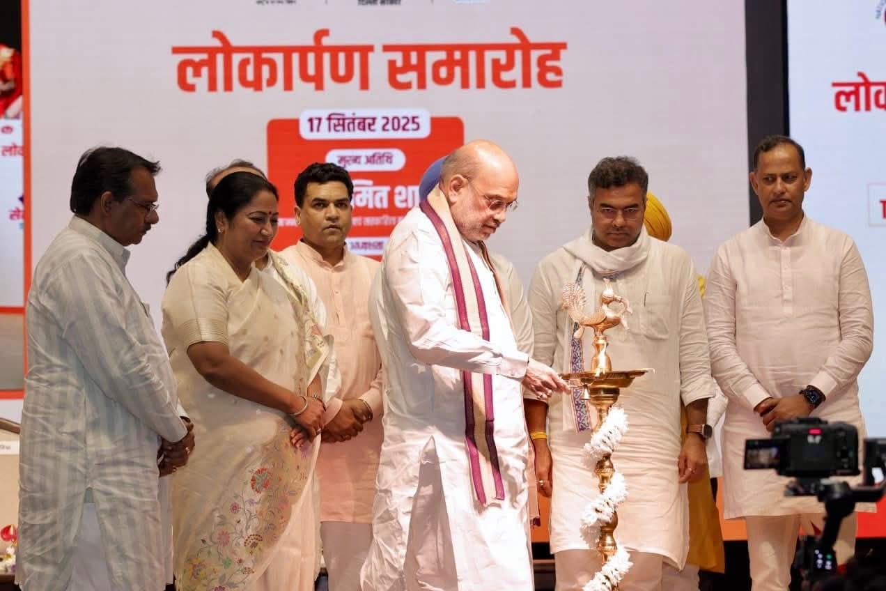 प्रधानमंत्री मोदी के जन्मदिवस पर दिल्लीवासियों को मिला 17 नई योजनाओं का तोहफ़ा