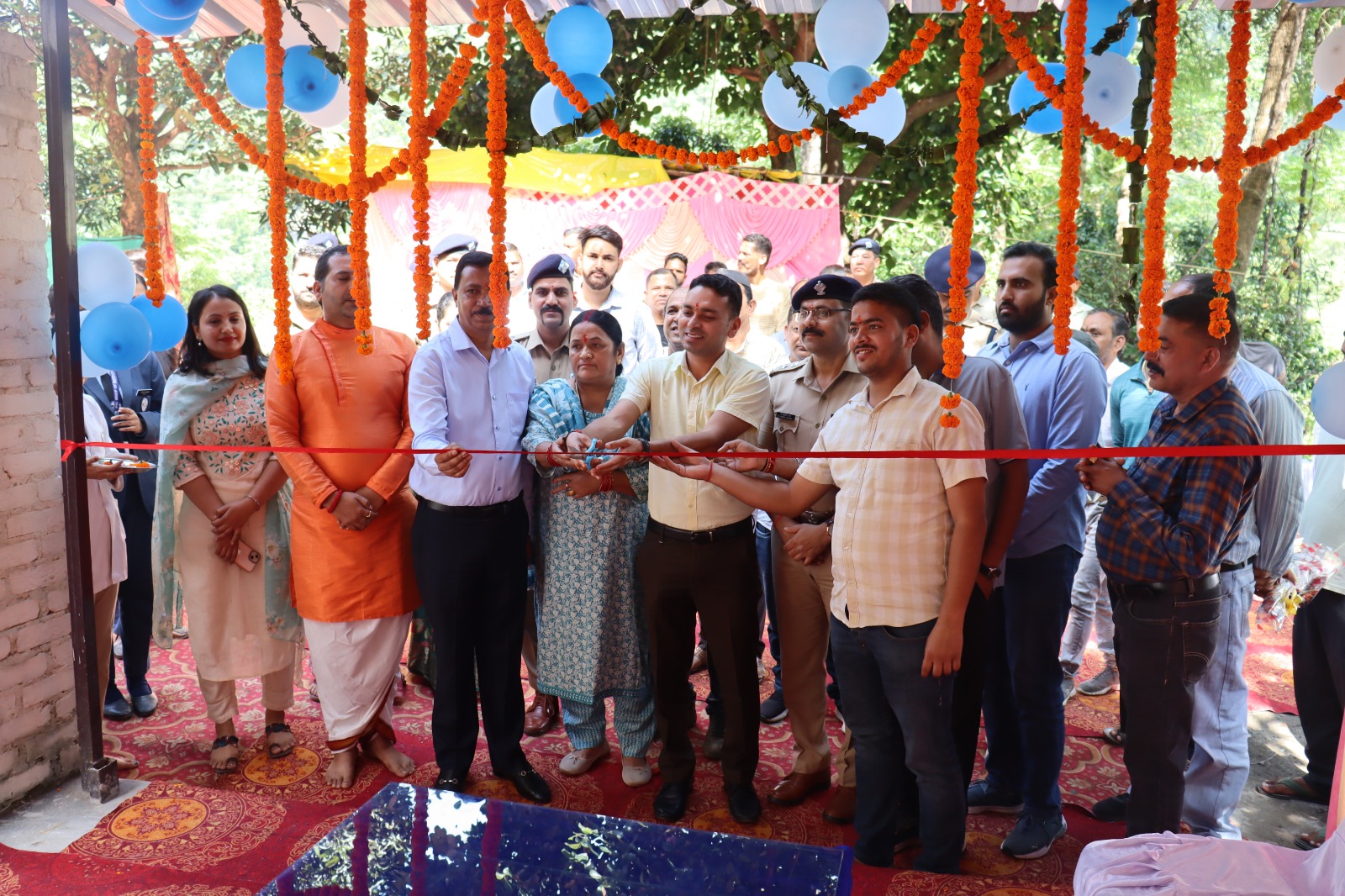 भुजियाघाट में नई पुलिस चौकी का शुभारंभ, एसएसपी नैनीताल ने की शुरुआत — जनता ने जताया आभार