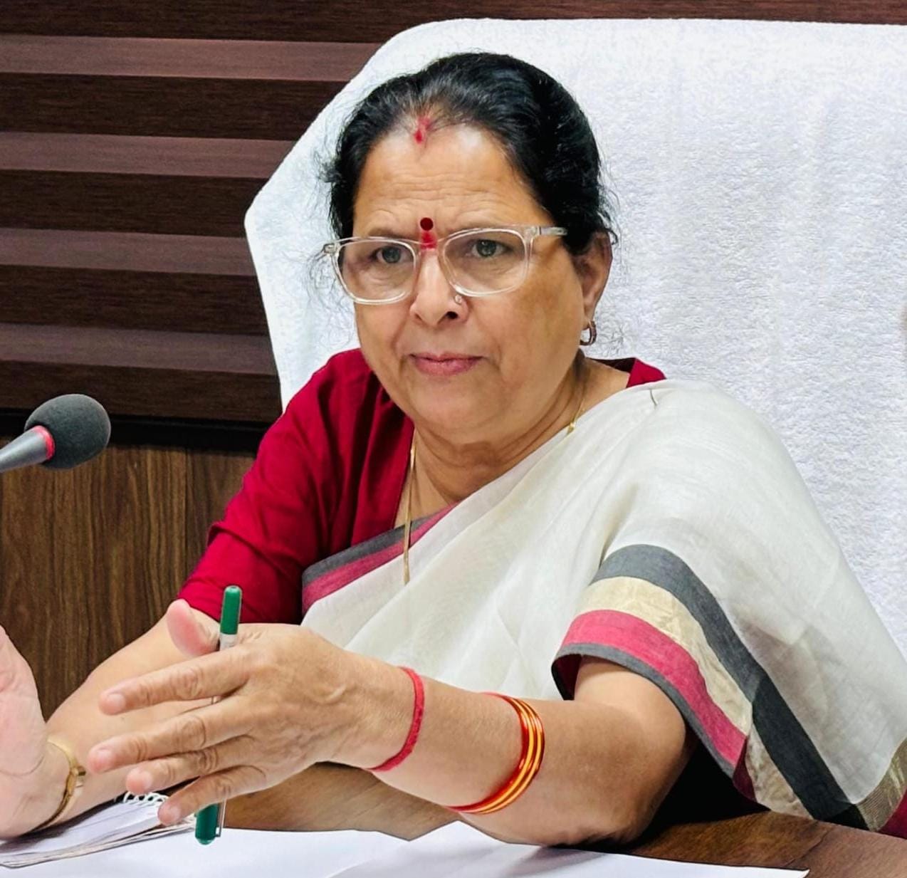 दहेज प्रकरण: विवाहिता को पेट्रोल डालकर जलाने का मामला, राज्य महिला आयोग ने लिया कड़ा संज्ञान