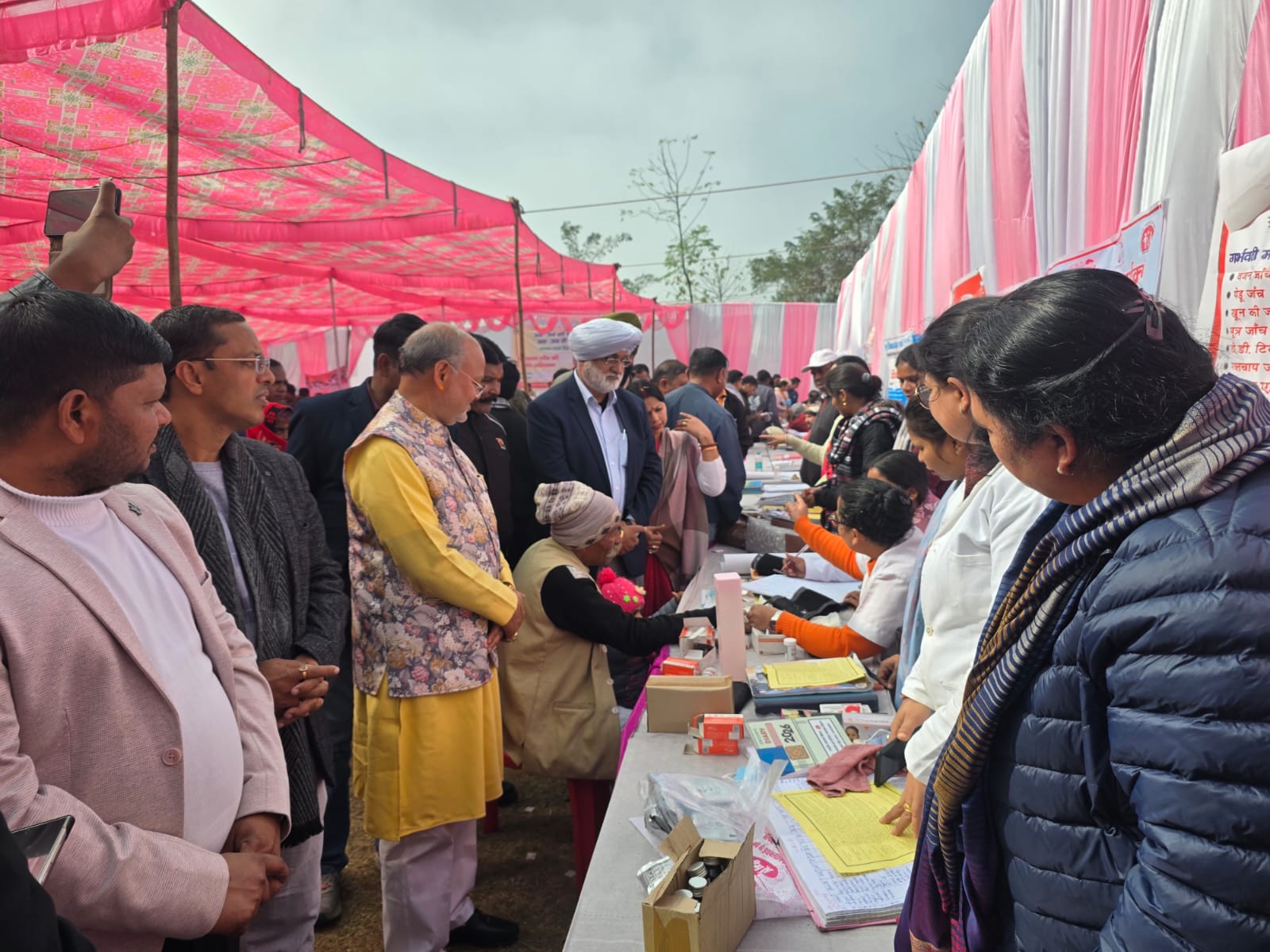 बहुद्देशीय शिविर बना समाधान का मंच, 76 में से 41 समस्याओं का मौके पर निस्तारण