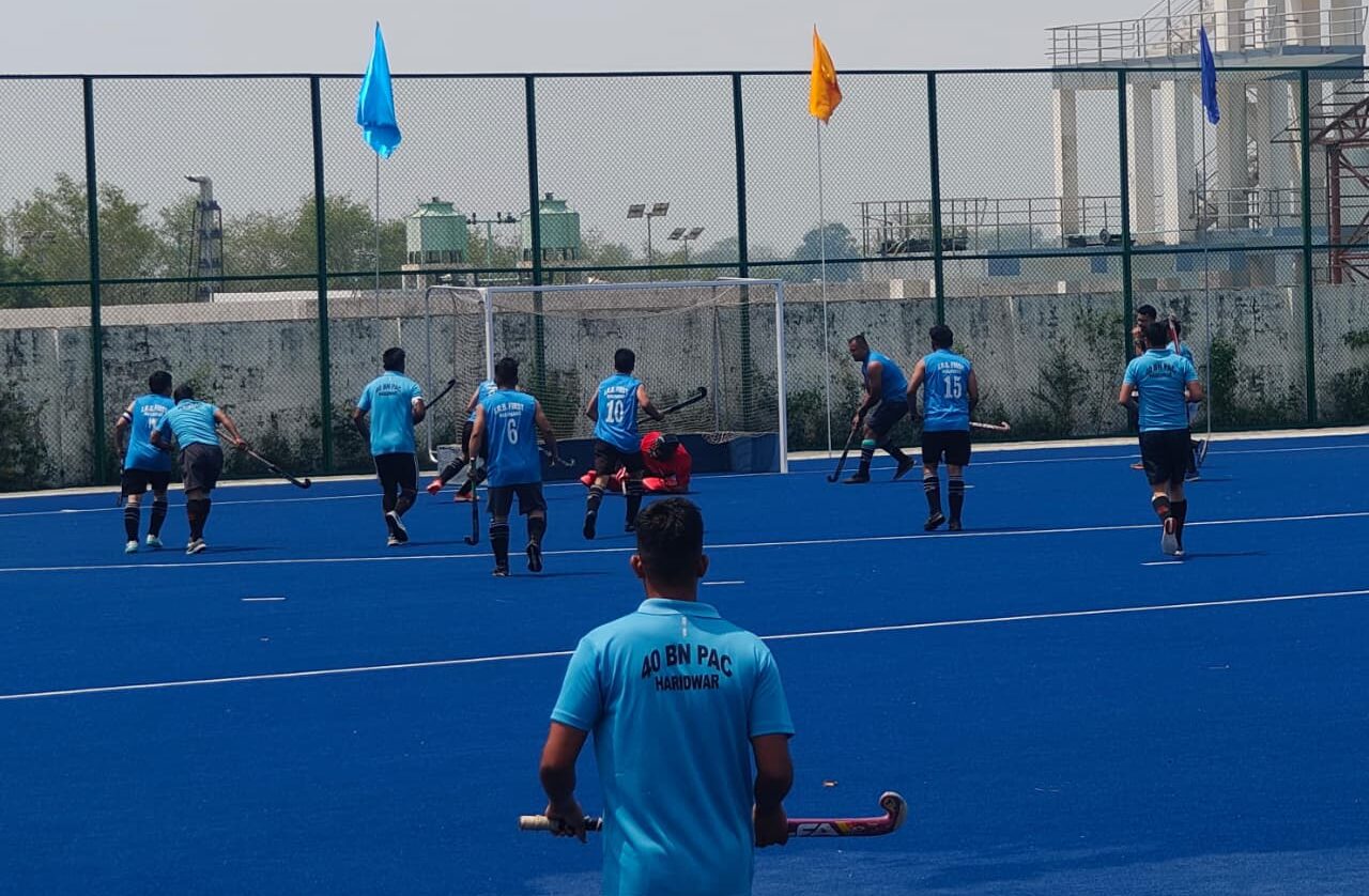 नैनीताल में पुलिस हॉकी का महामुकाबला शुरू, गौलापार स्टेडियम में दिखा जोश और जुनून